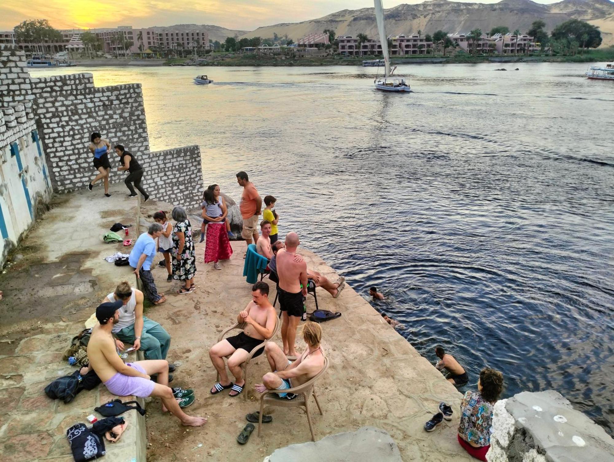 Go Inn Backpackers Aswan Exterior photo
